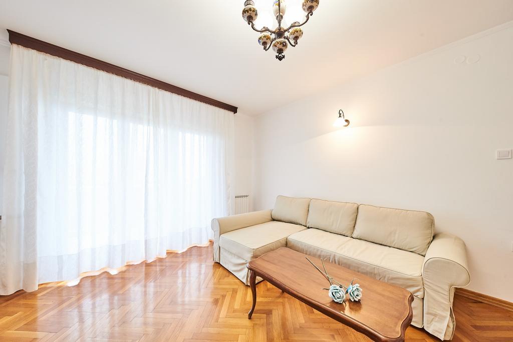 Apartment Bella 乌马格 外观 照片